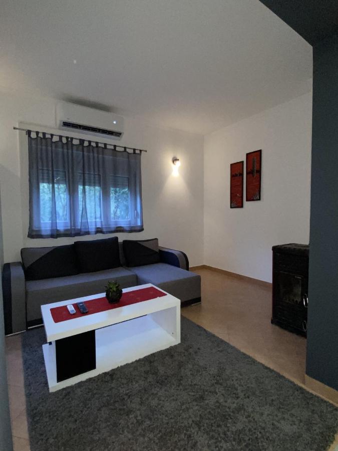 Apartment & Rooms - Marina Ploce  Extérieur photo